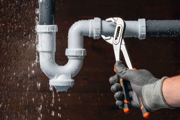 Professional Leak Detection technician working in Canterbury, NH